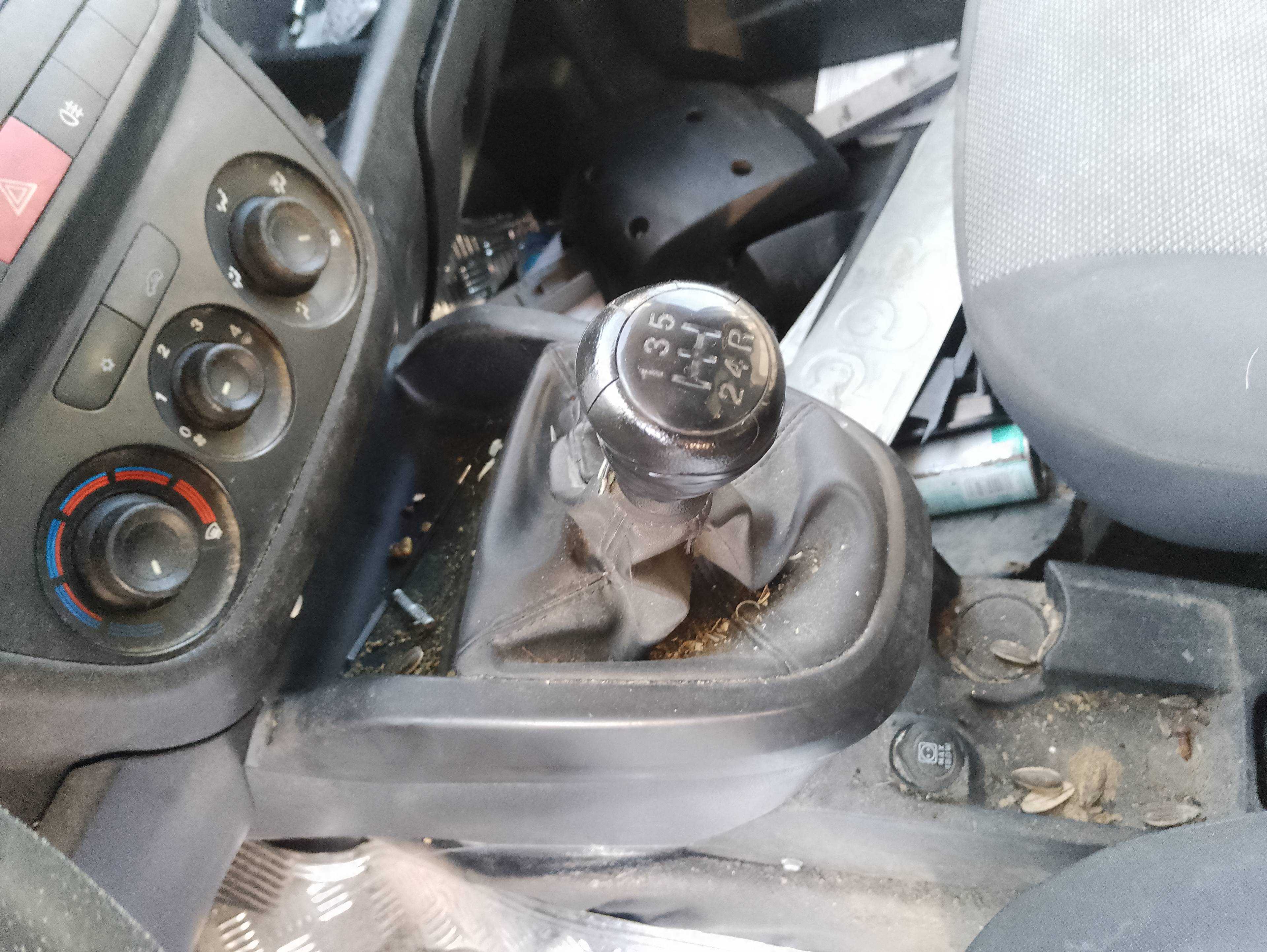 Recambio de palanca cambio para fiat doblo cargo basis kasten referencia OEM IAM   