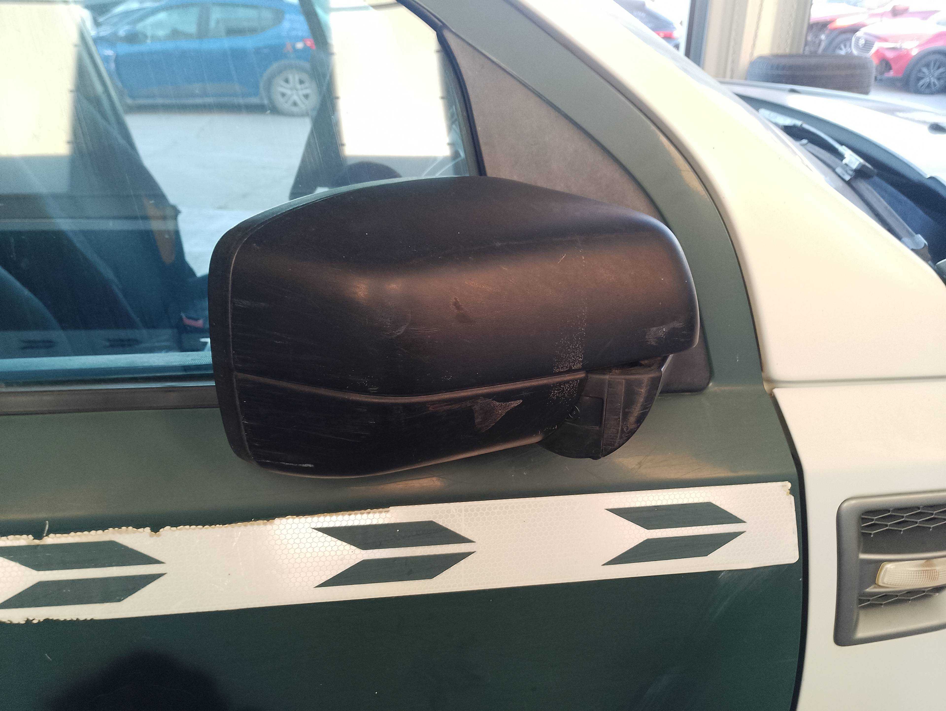 Recambio de retrovisor derecho para land rover freelander (lr2) td4 e referencia OEM IAM   