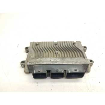 Recambio de centralita motor uce para peugeot 206 berlina xs-line referencia OEM IAM 6151524407 215857841A J34PAAE