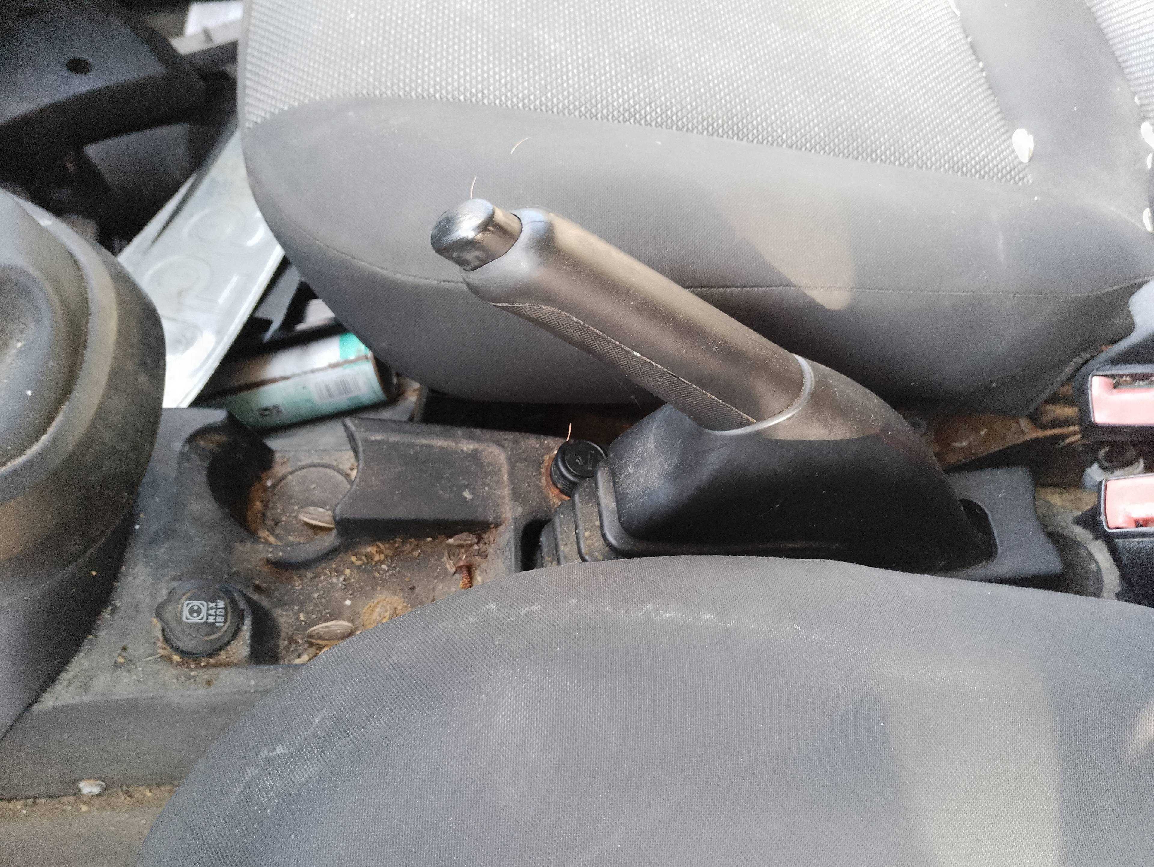 Recambio de palanca freno para fiat doblo cargo basis kasten referencia OEM IAM   
