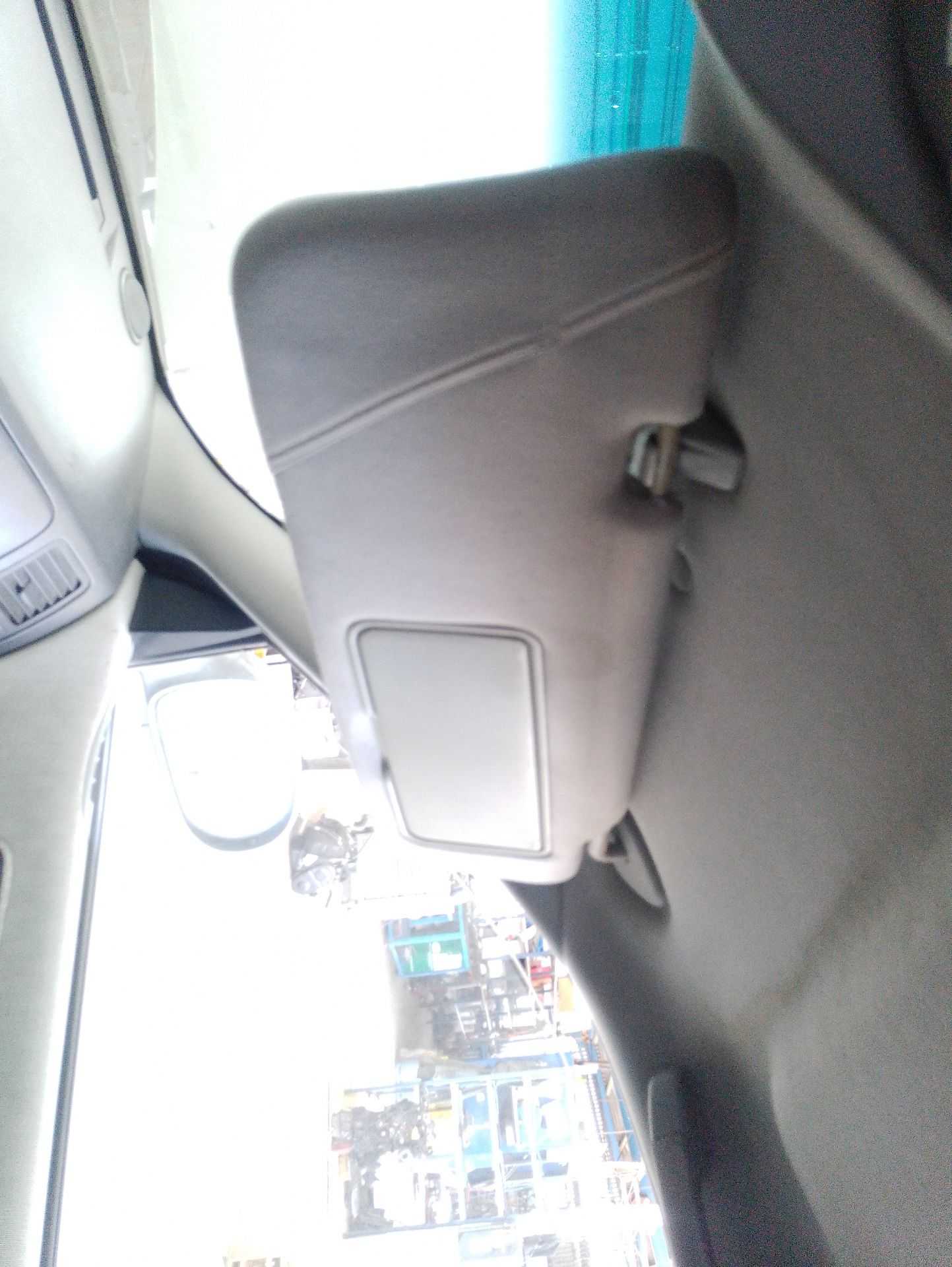 Recambio de parasol derecho para kia carnival ii (gq) 2.9 crdi referencia OEM IAM 0K56A69320A71AS  