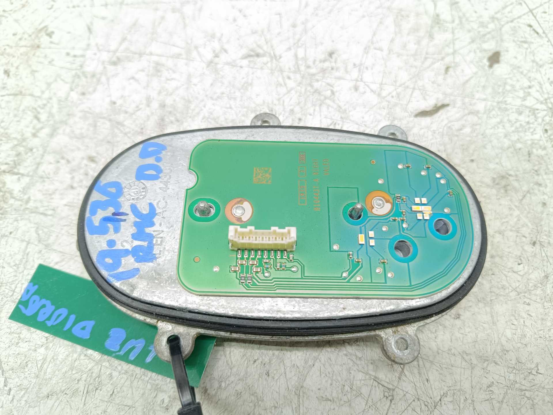 Recambio de modulo electronico para volkswagen t-roc advance r-line referencia OEM IAM L90106223  