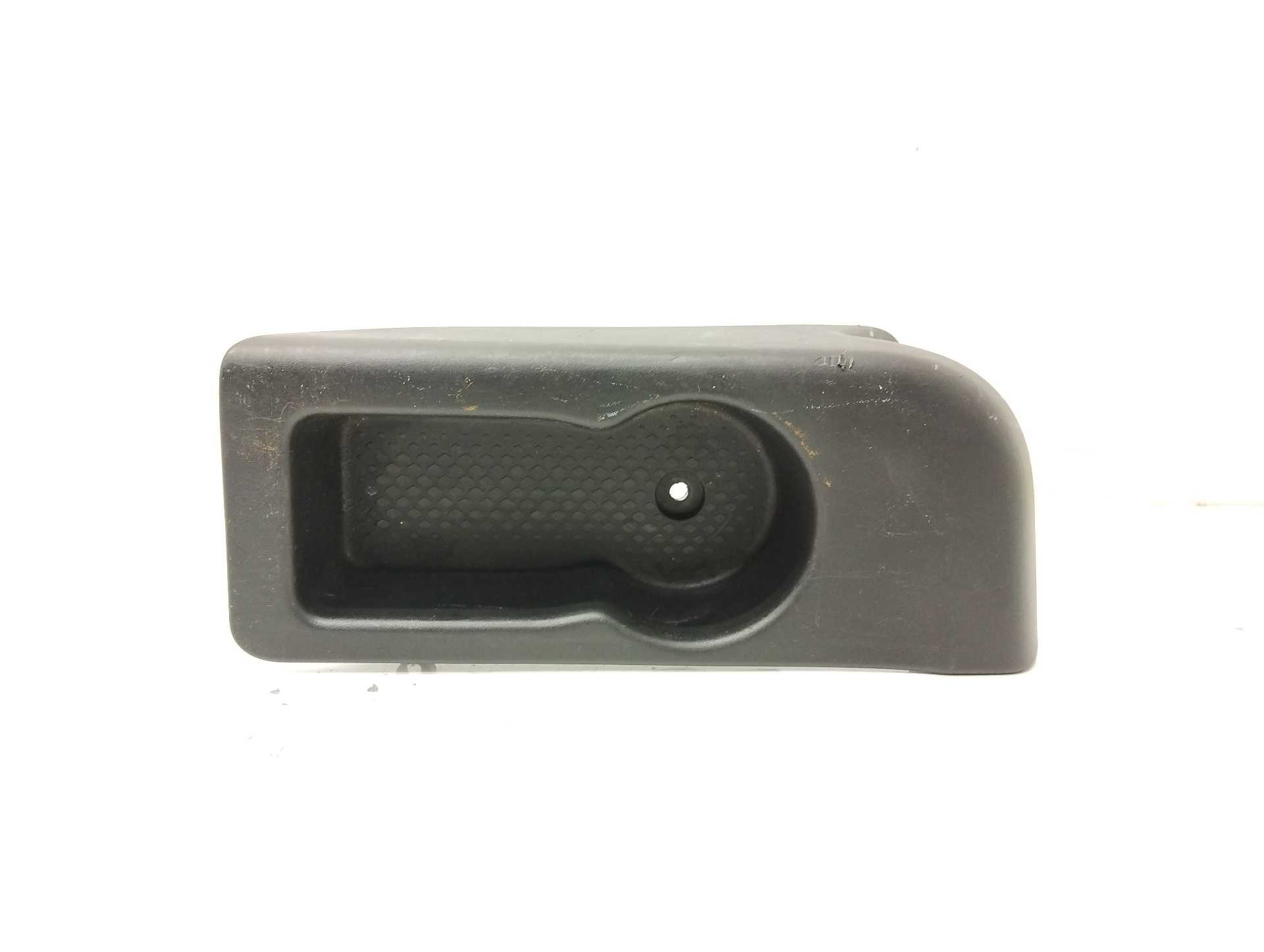 Recambio de moldura interior para renault scenic iv black edition referencia OEM IAM 897000359R  