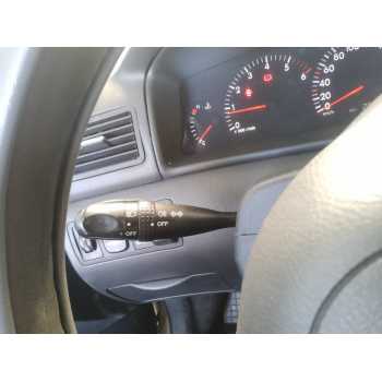 Recambio de mando intermitentes para toyota corolla (e12) 1.4 d-4d luna compact referencia OEM IAM   