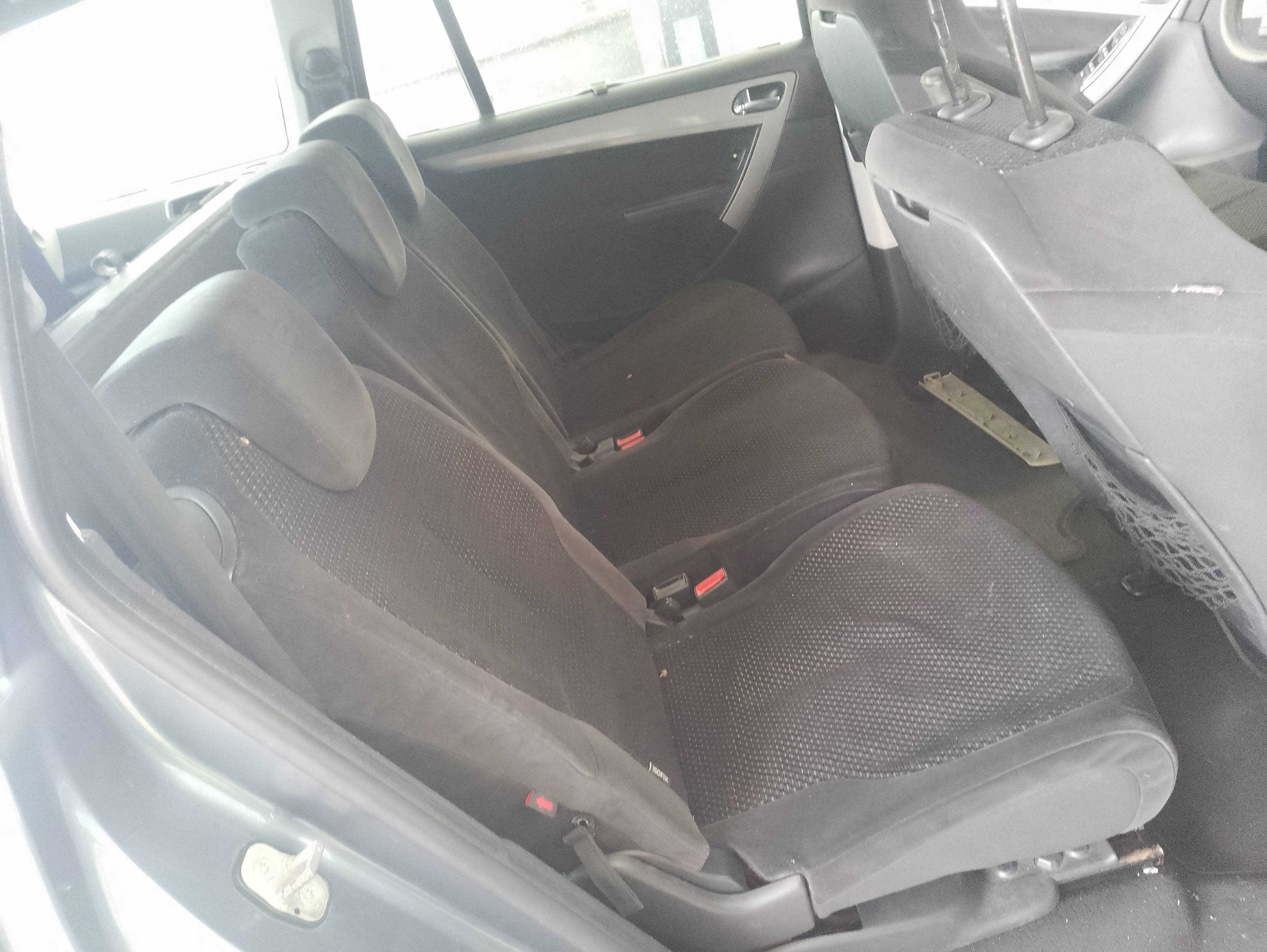 Recambio de asientos traseros para citroën c4 picasso seduction referencia OEM IAM   