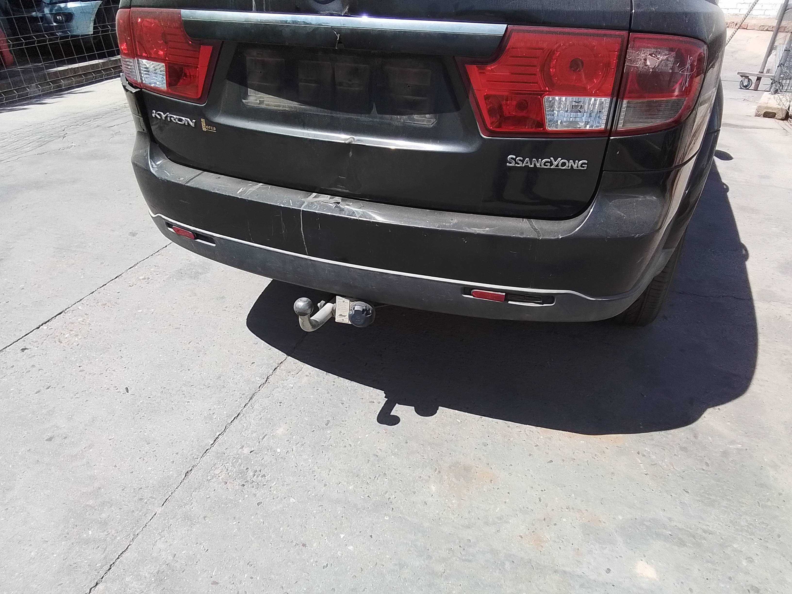 Recambio de paragolpes trasero para ssangyong kyron 2.0 referencia OEM IAM   