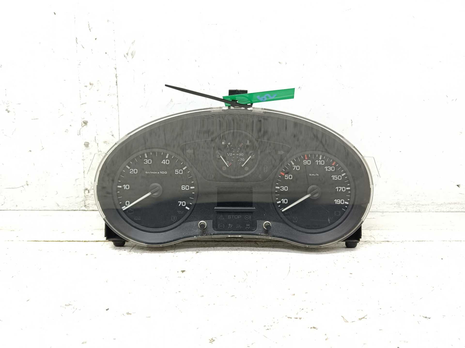 Recambio de cuadro instrumentos para peugeot partner kasten l1 confort pack referencia OEM IAM 9801642280  