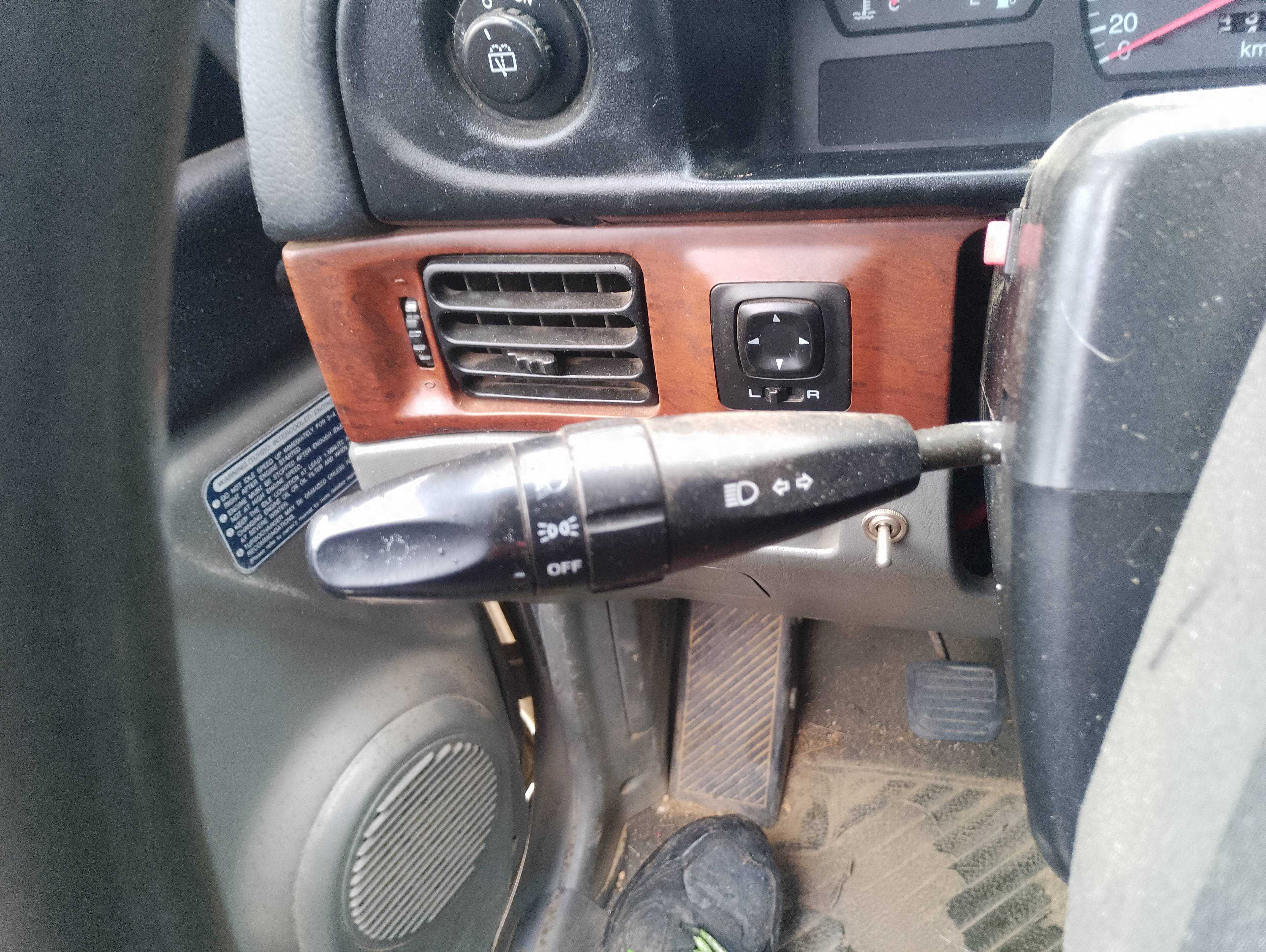 Recambio de mando intermitentes para ssangyong musso 2.9 tdi lux referencia OEM IAM   