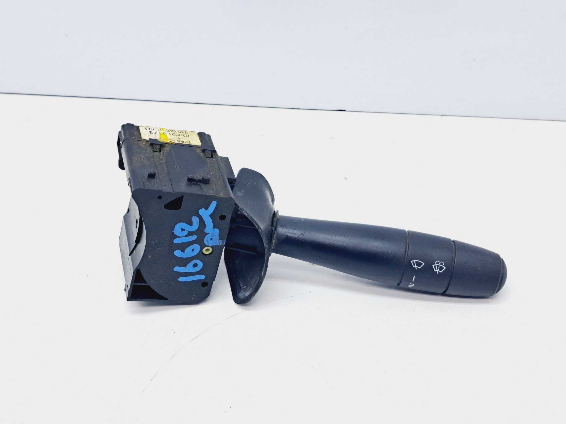 Recambio de mando limpia para dacia logan 1.4 cat referencia OEM IAM 820021373  