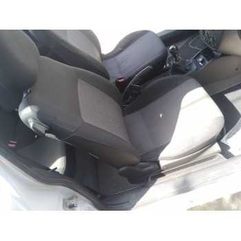 ASIENTO DELANTERO DERECHO 