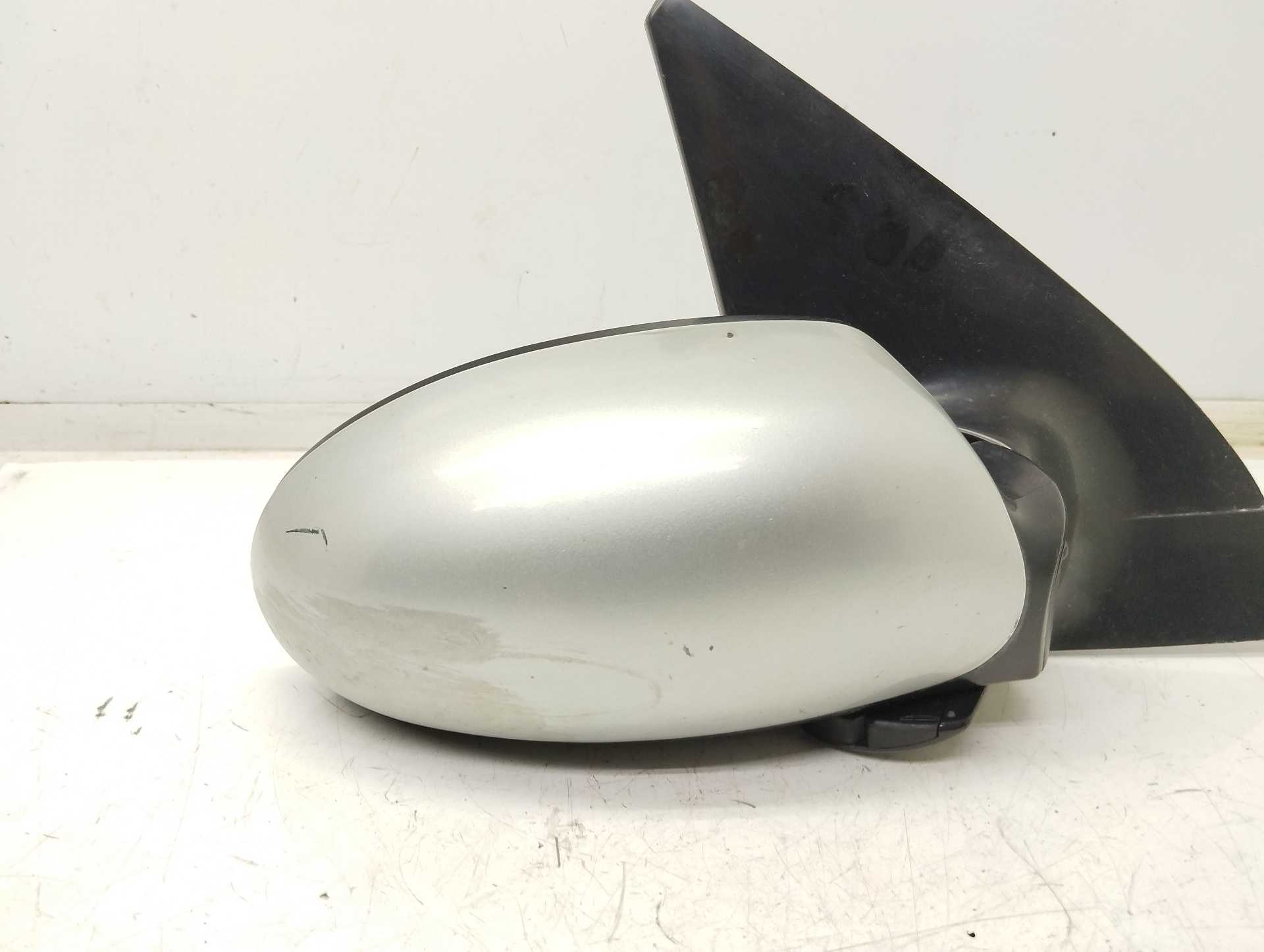 Recambio de retrovisor derecho para ford focus berlina (cak) ambiente referencia OEM IAM 3004534R  