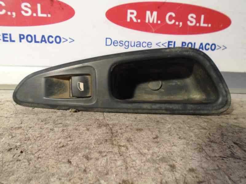 Recambio de mando elevalunas trasero izquierdo para peugeot 308 1.4 16v vti referencia OEM IAM   