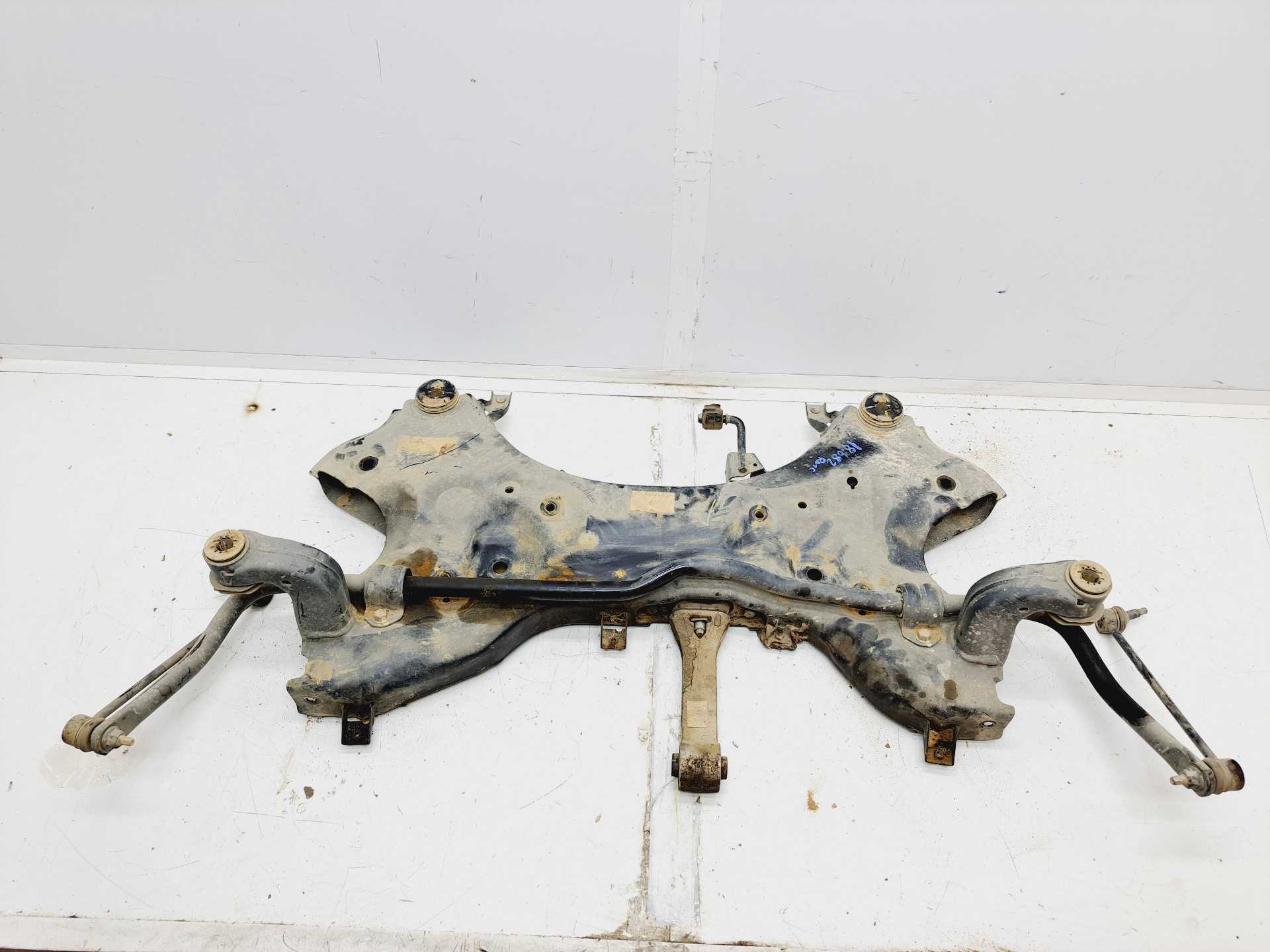 Recambio de cuna motor para hyundai tucson classic blue referencia OEM IAM  62405D7550 