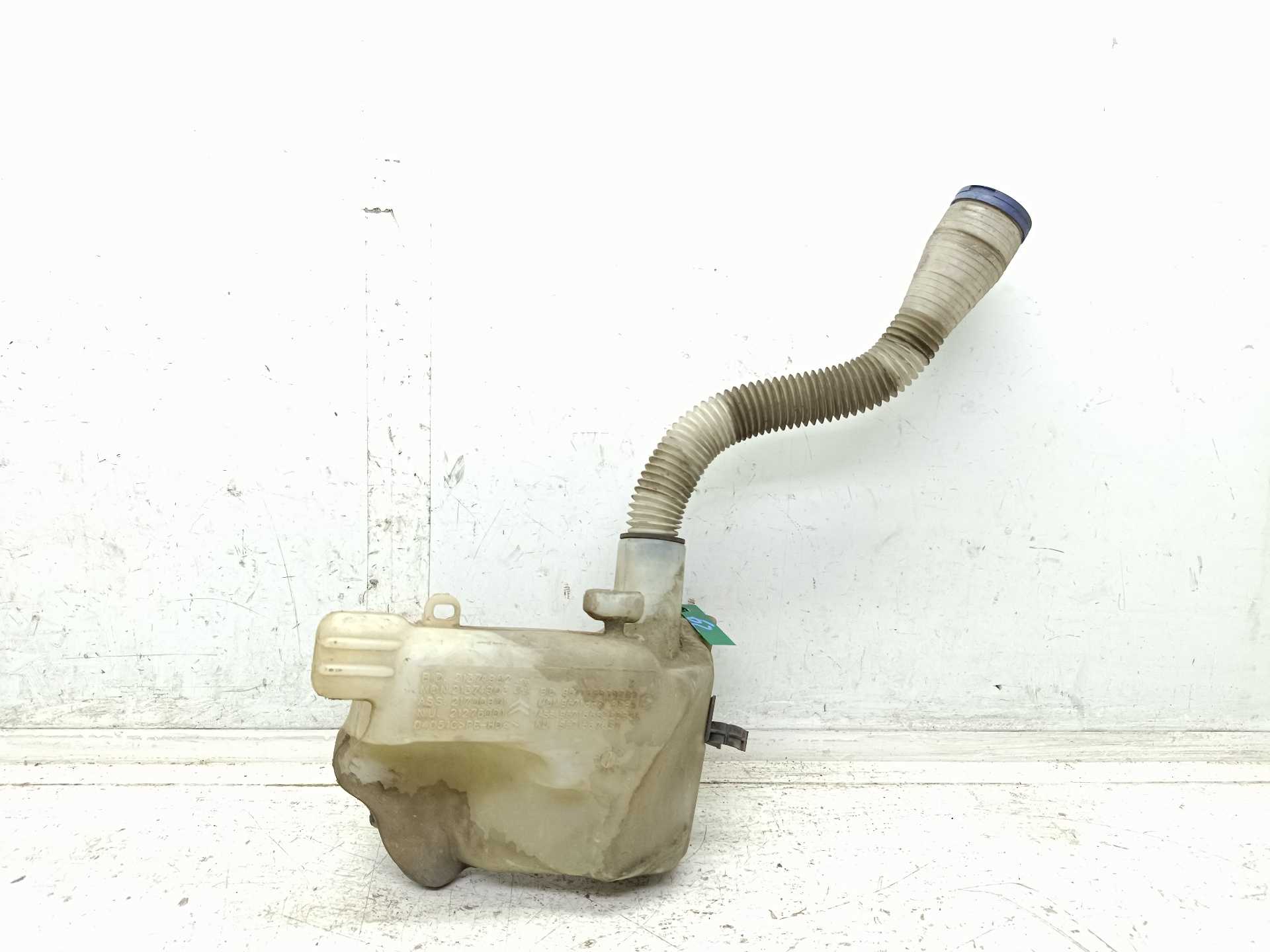 Recambio de deposito limpia para peugeot partner kasten l1 confort pack referencia OEM IAM 9671568380  