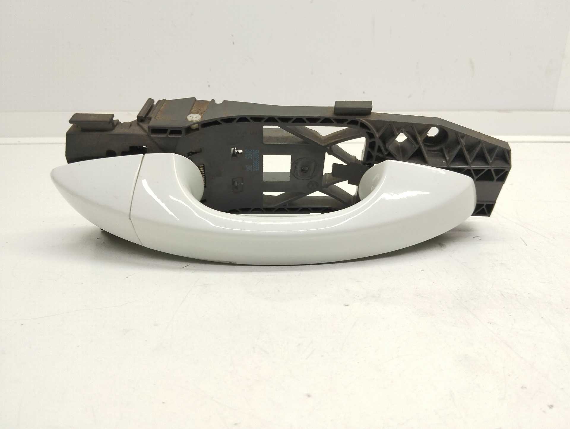 Recambio de maneta exterior delantera derecha para volkswagen golf vii lim. (5g1) advance bluemotion referencia OEM IAM   