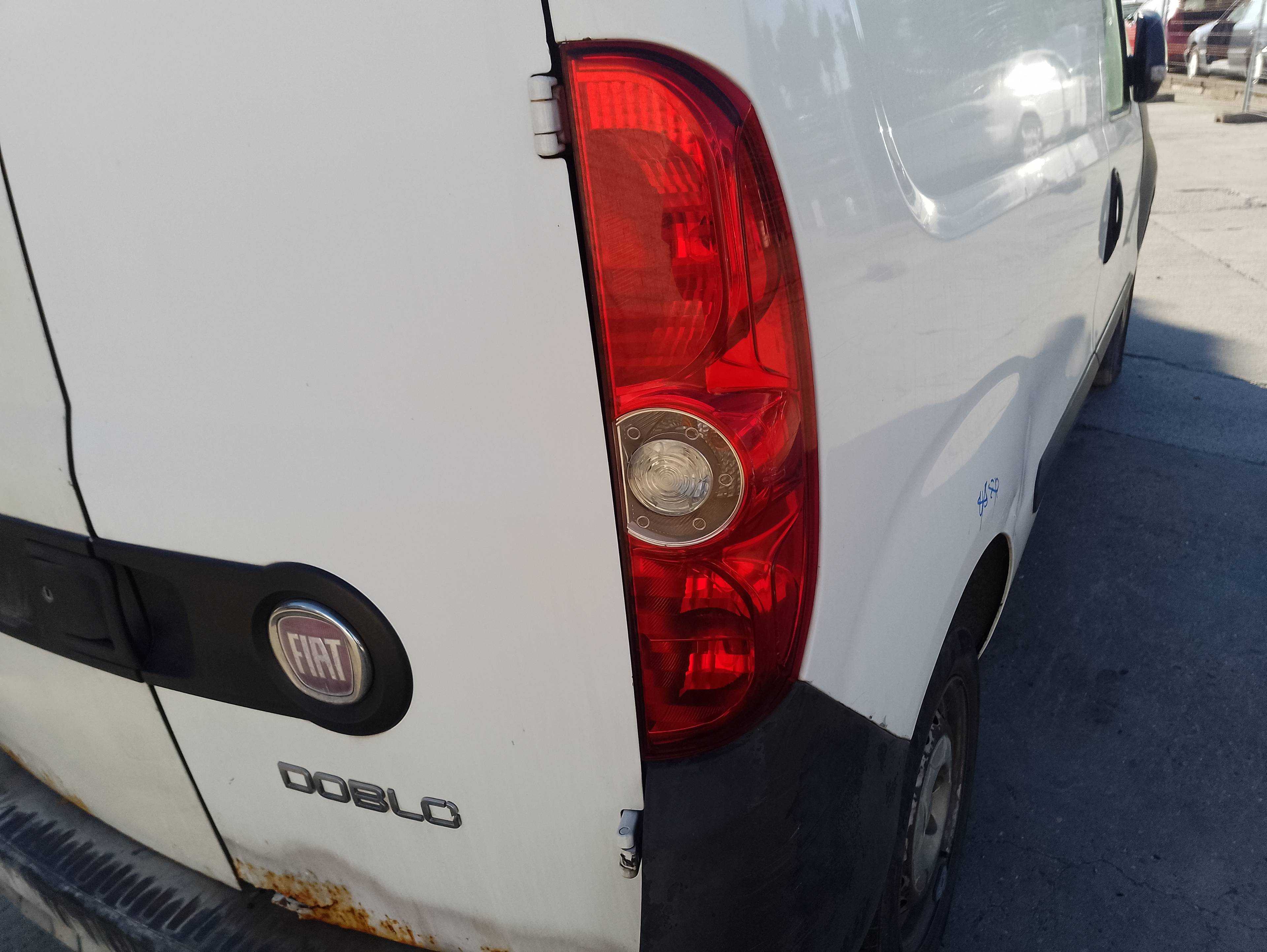 Recambio de piloto trasero derecho para fiat doblo cargo basis kasten referencia OEM IAM   