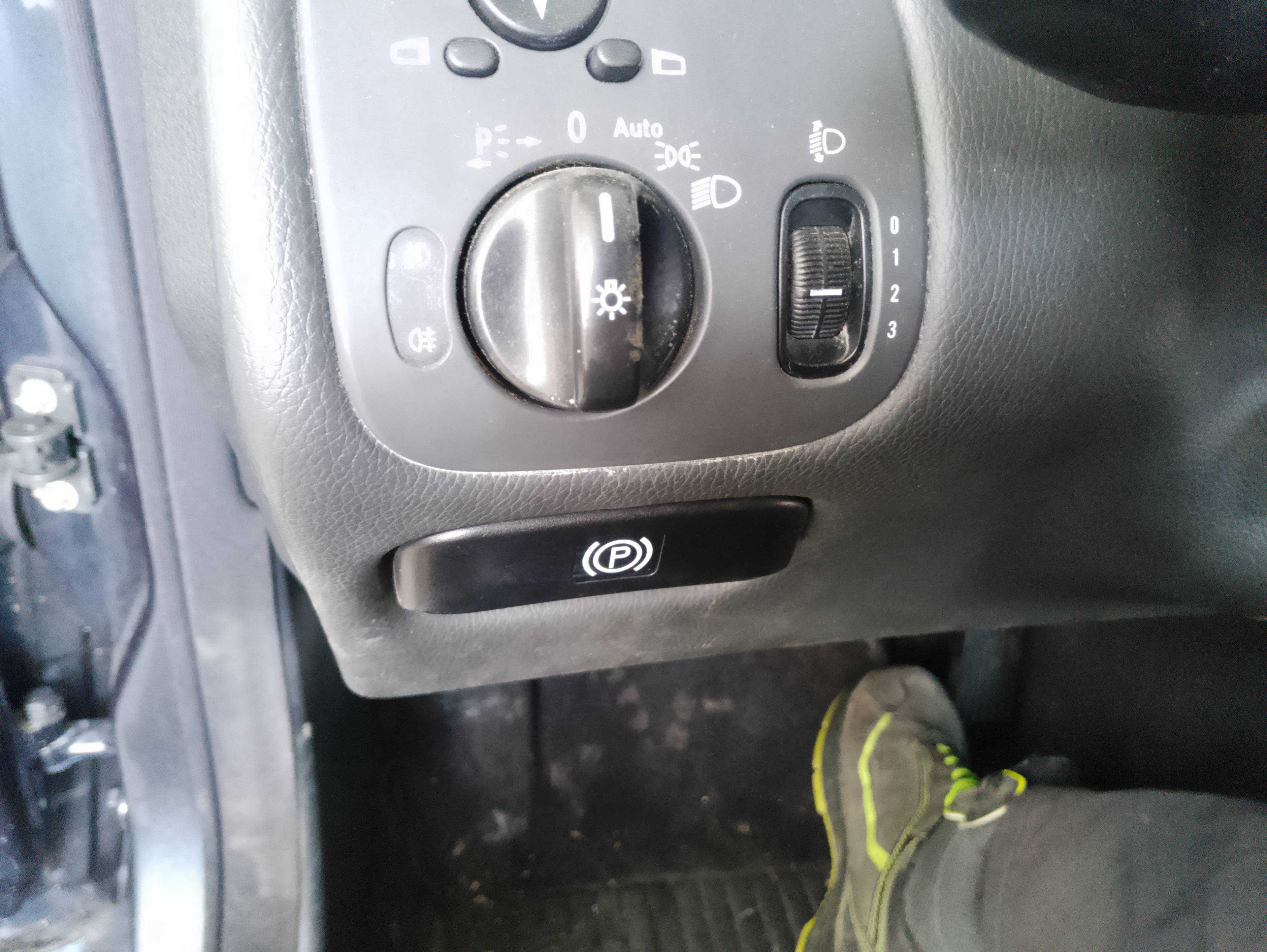 Recambio de mando luces para mercedes-benz clase c (w203) berlina 200 compressor (203.042) referencia OEM IAM   