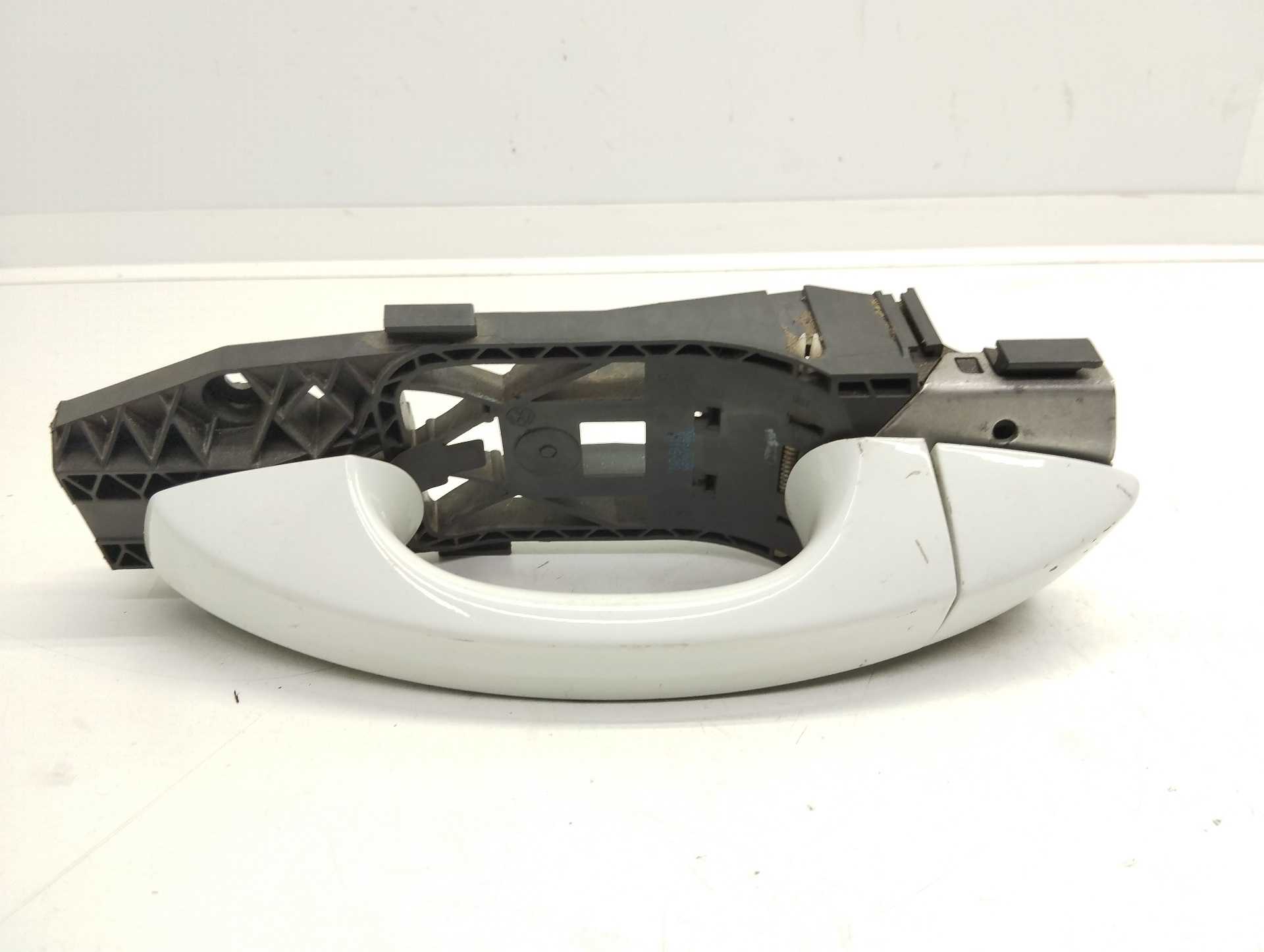 Recambio de maneta exterior delantera izquierda para volkswagen golf vii lim. (5g1) advance bluemotion referencia OEM IAM   