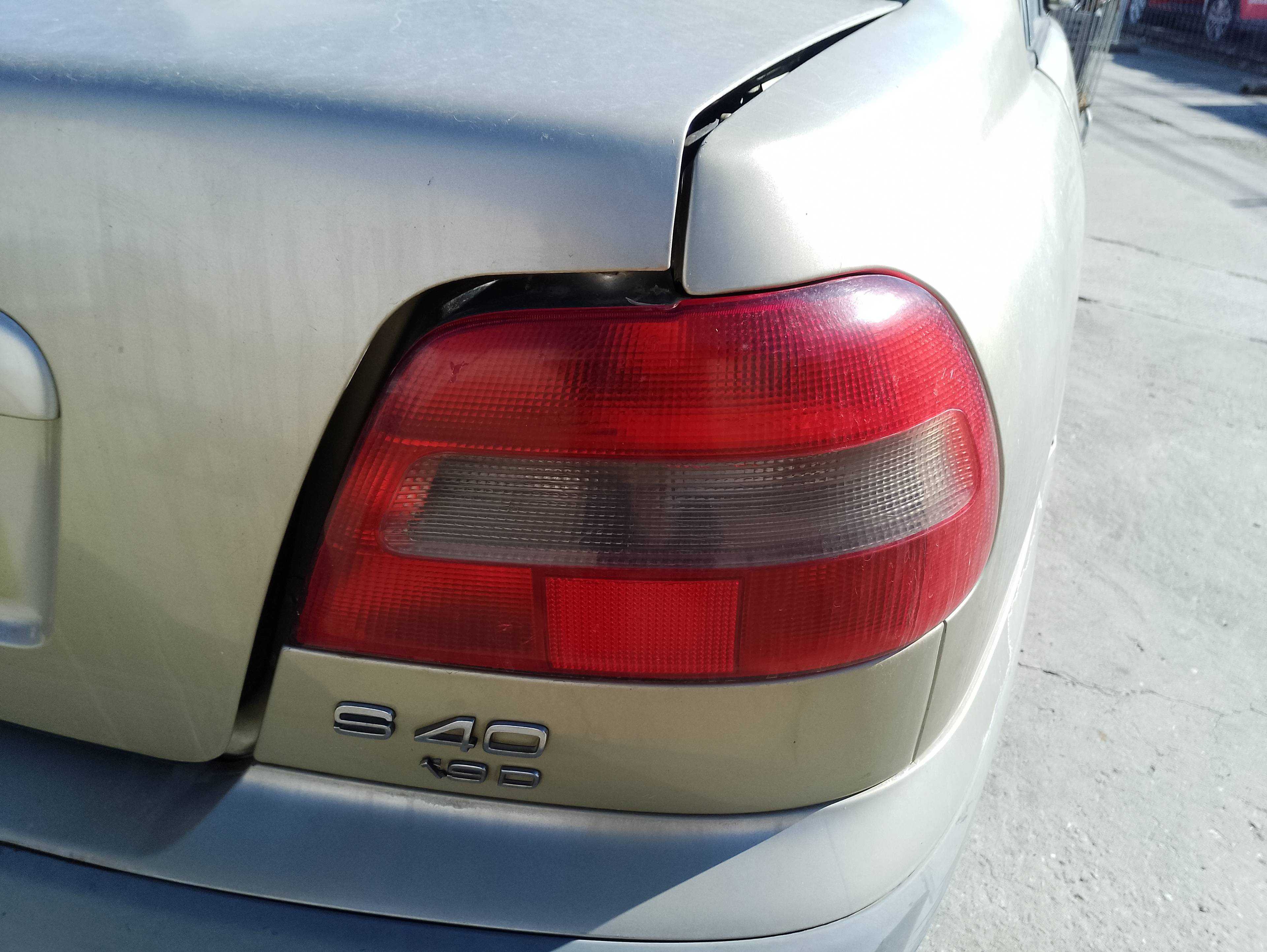 Recambio de piloto trasero derecho para volvo s40 berlina 1.9 d+ (85kw) referencia OEM IAM   