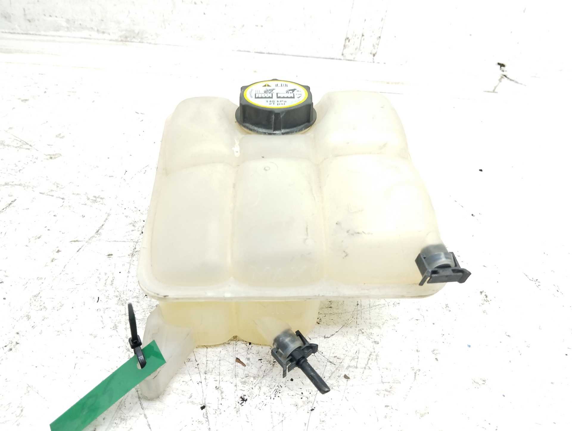 Recambio de deposito expansion para ford focus lim. (cb8) sport referencia OEM IAM 8V618K218DE  