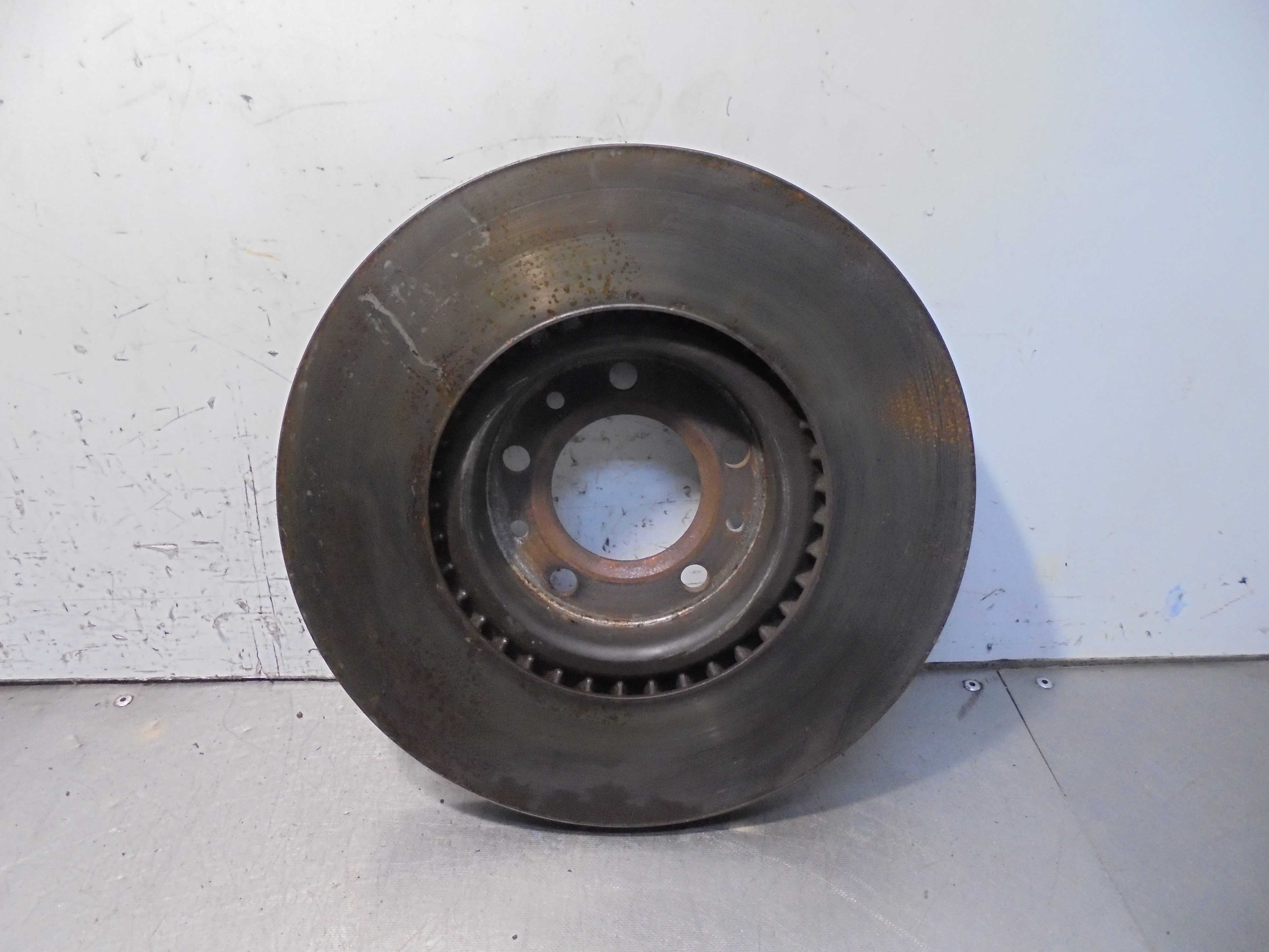 Recambio de disco freno delantero izquierdo para peugeot 3008 active referencia OEM IAM   