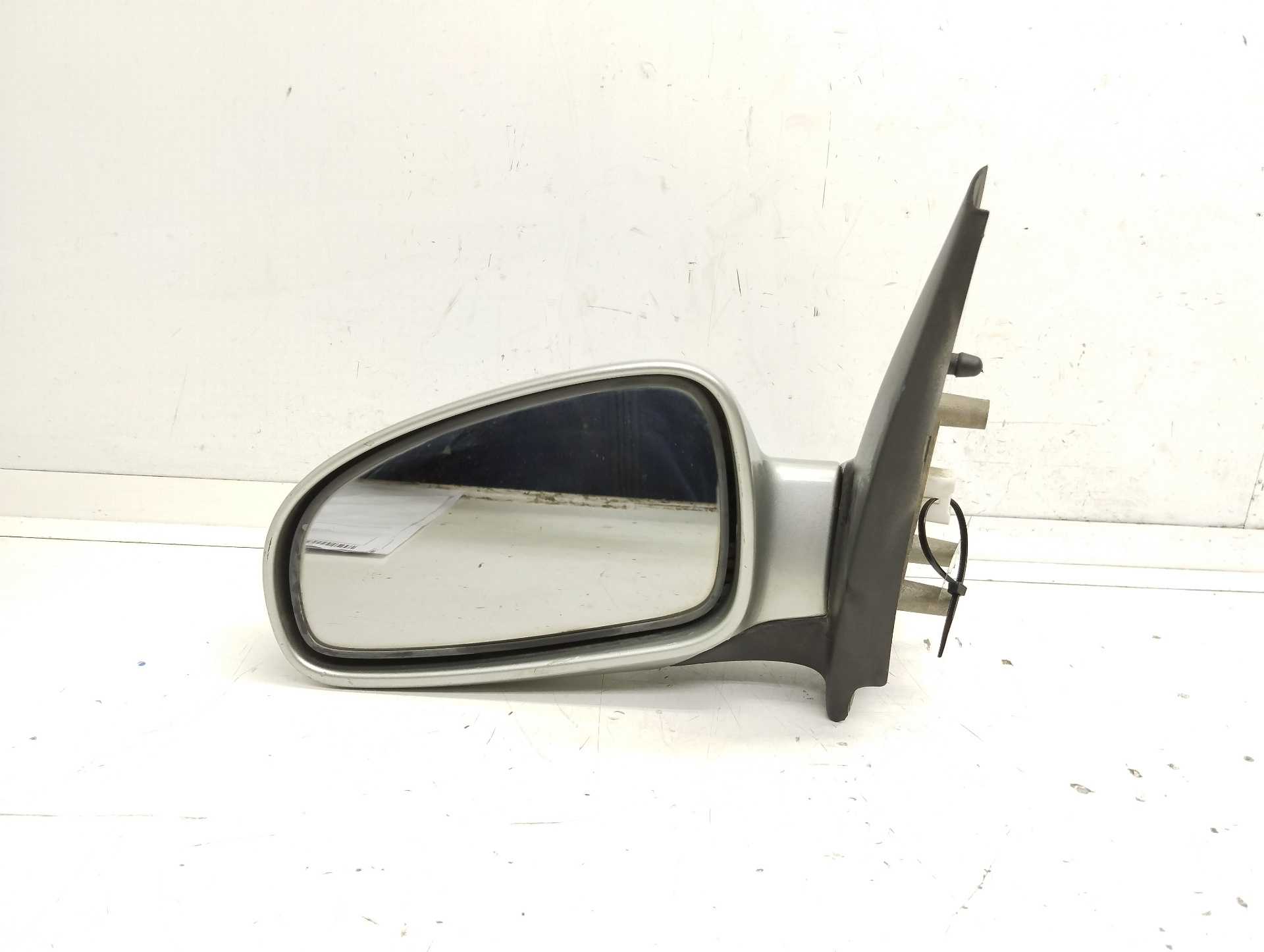 Recambio de retrovisor izquierdo para daewoo kalos 1.4 sport referencia OEM IAM E11015751  