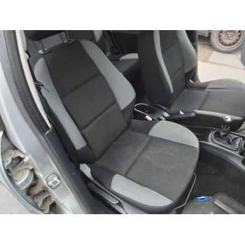 ASIENTO DELANTERO DERECHO 