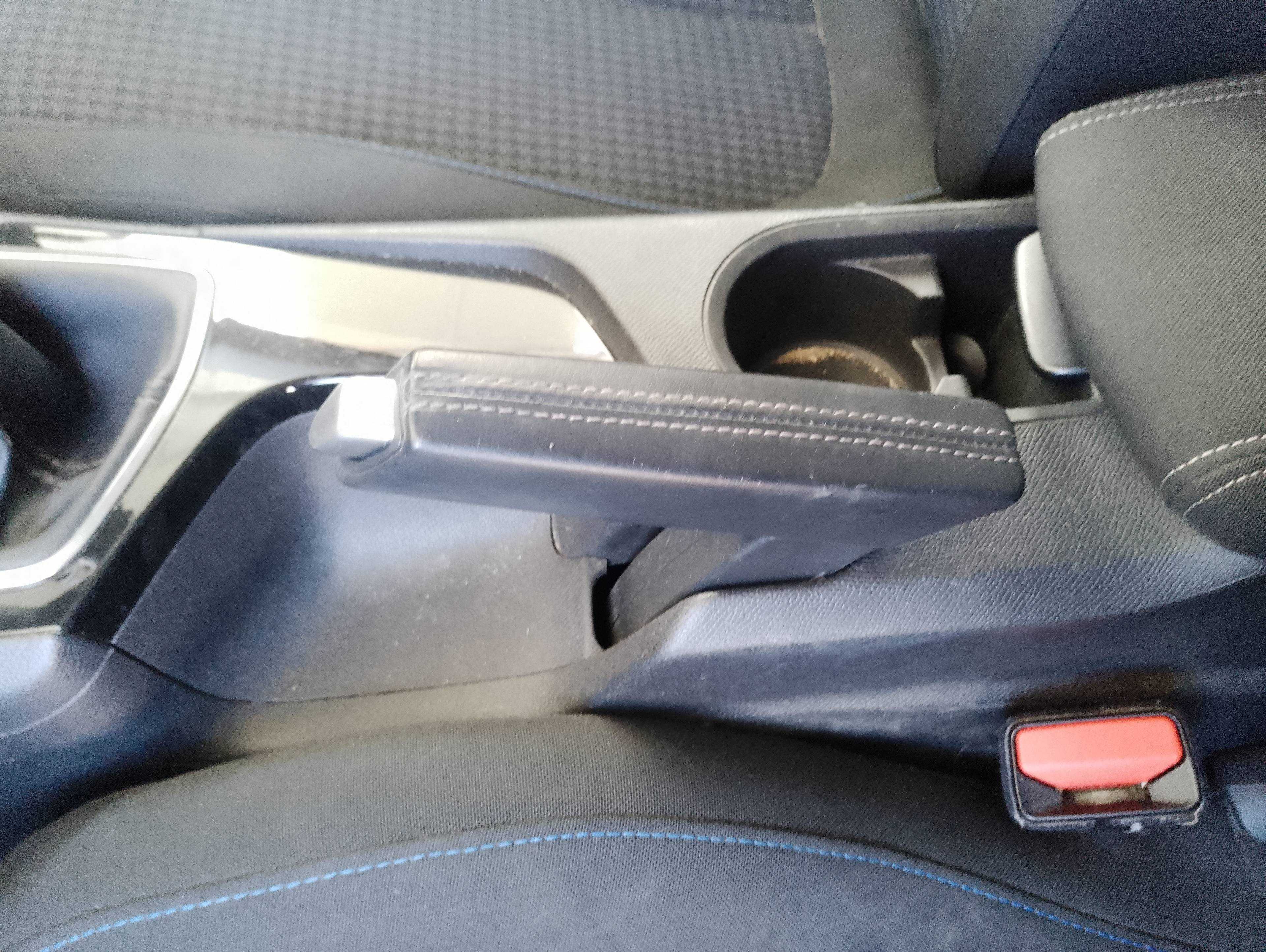 Recambio de palanca freno para peugeot 308 style referencia OEM IAM   