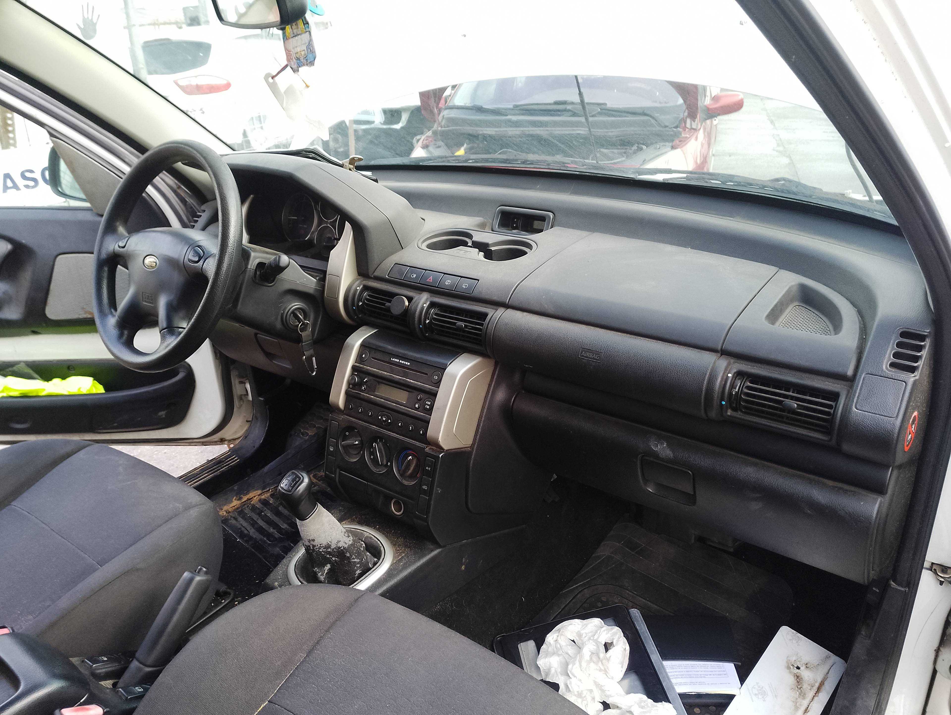 Recambio de salpicadero para land rover freelander baikal referencia OEM IAM   