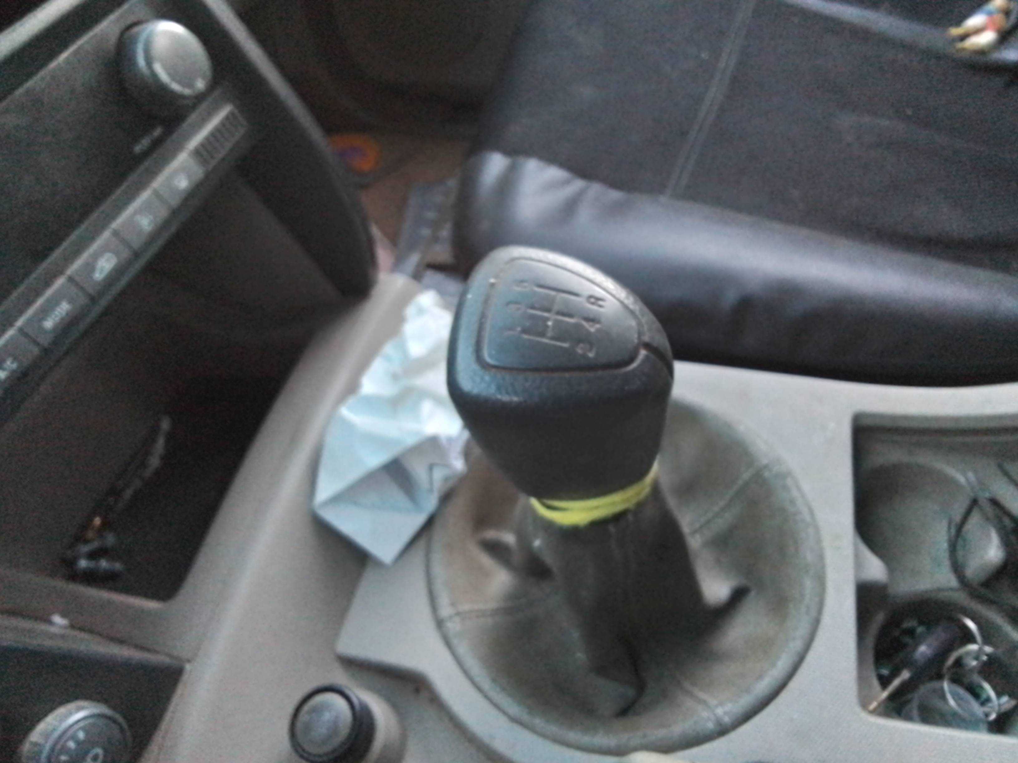 Recambio de palanca cambio para ssangyong kyron 2.0 referencia OEM IAM   
