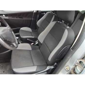 ASIENTO DELANTERO IZQUIERDO 