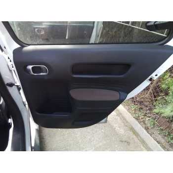 GUARNECIDO PUERTA TRASERA DERECHA 