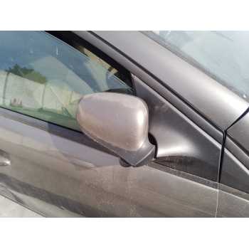 RETROVISOR DERECHO 