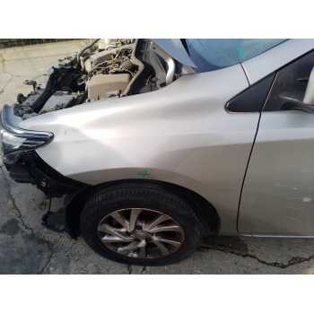 Recambio de aleta delantera izquierda para toyota auris active referencia OEM IAM   