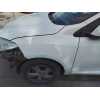 Recambio de aleta delantera izquierda para renault fluence 1.5 dci diesel fap referencia OEM IAM   