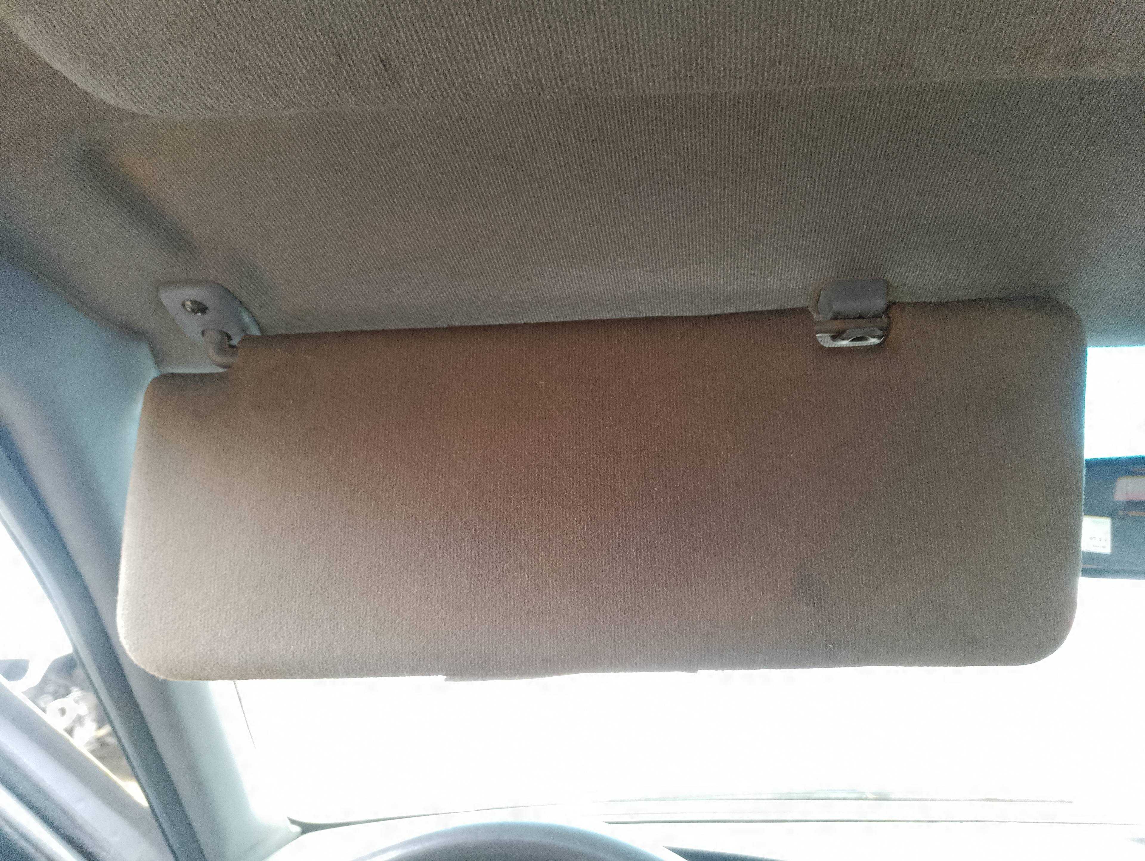 Recambio de parasol izquierdo para ssangyong musso 2.9 tdi lux referencia OEM IAM   