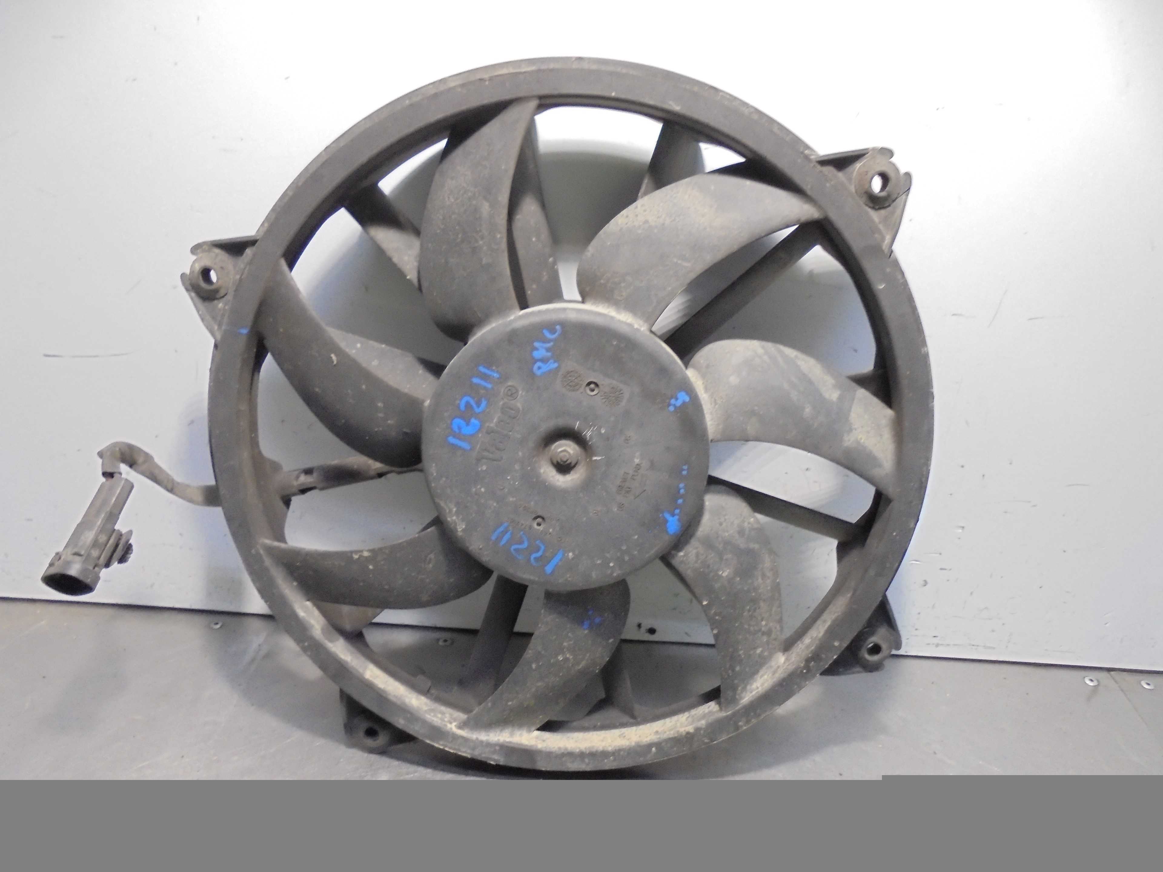 Recambio de electroventilador para citroën c4 berlina collection referencia OEM IAM 9650116580 VALEO 