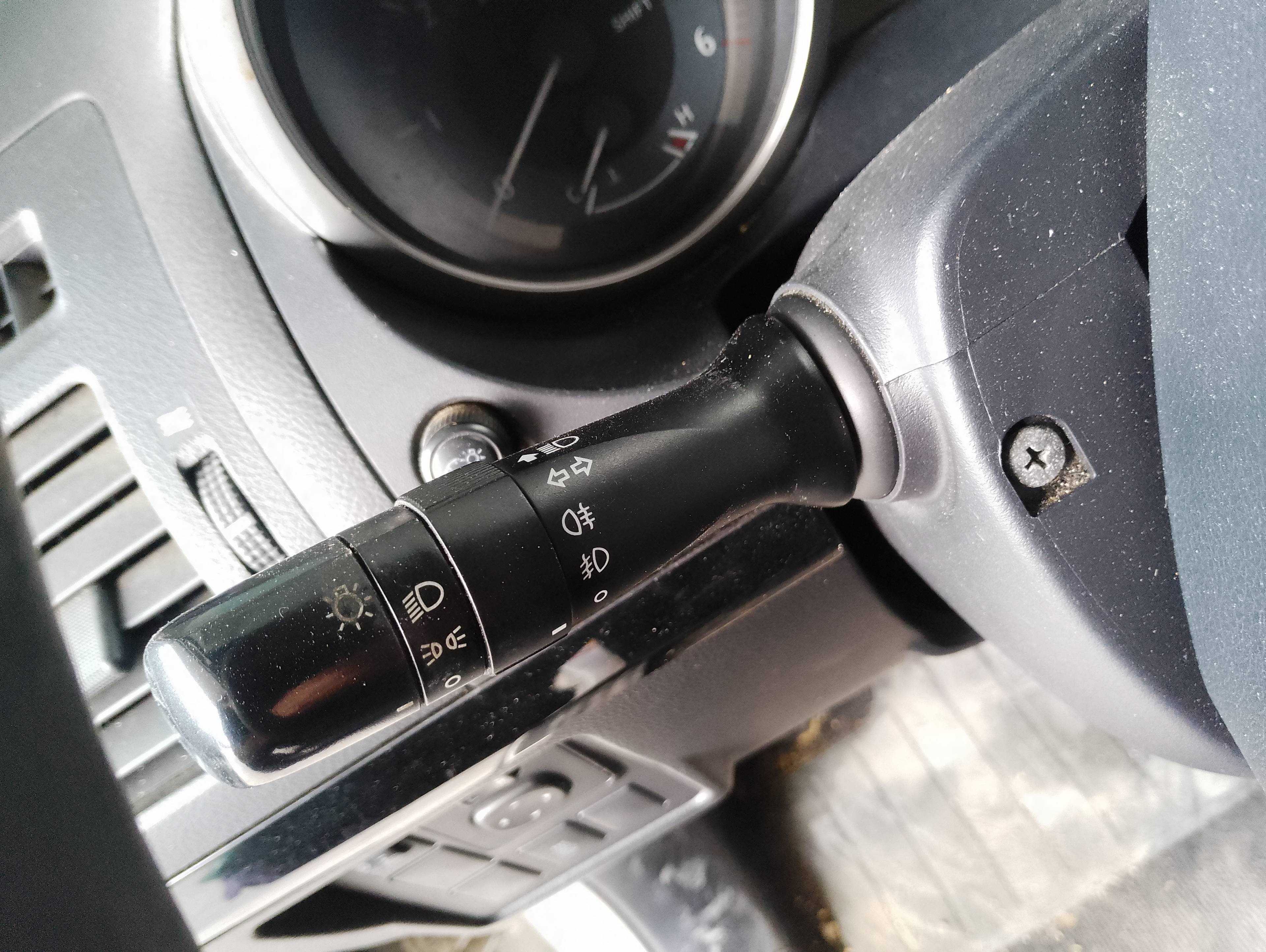 Recambio de mando intermitentes para toyota land cruiser (j15) basis referencia OEM IAM   