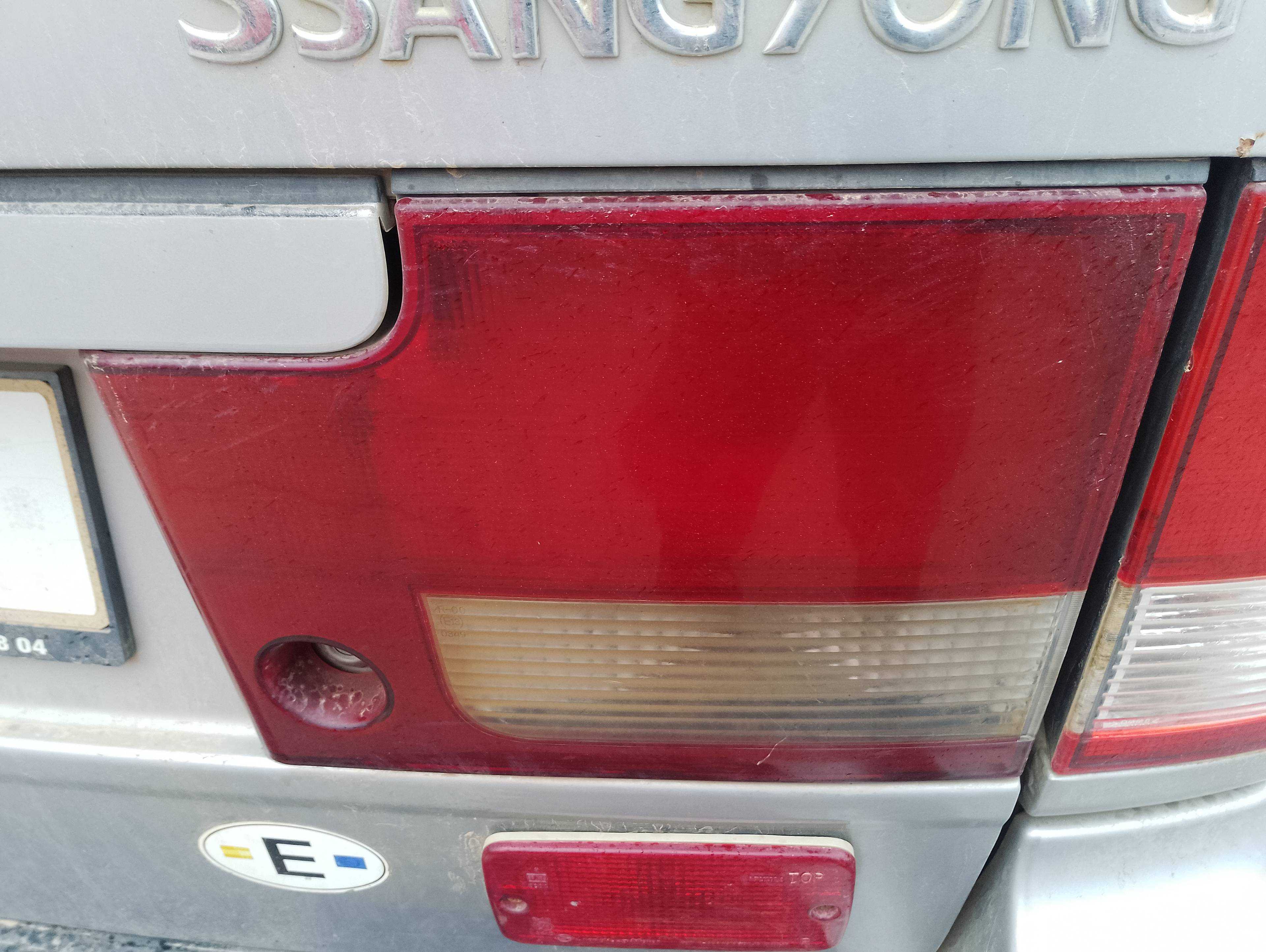 Recambio de piloto porton trasero derecho para ssangyong musso 2.9 tdi lux referencia OEM IAM   