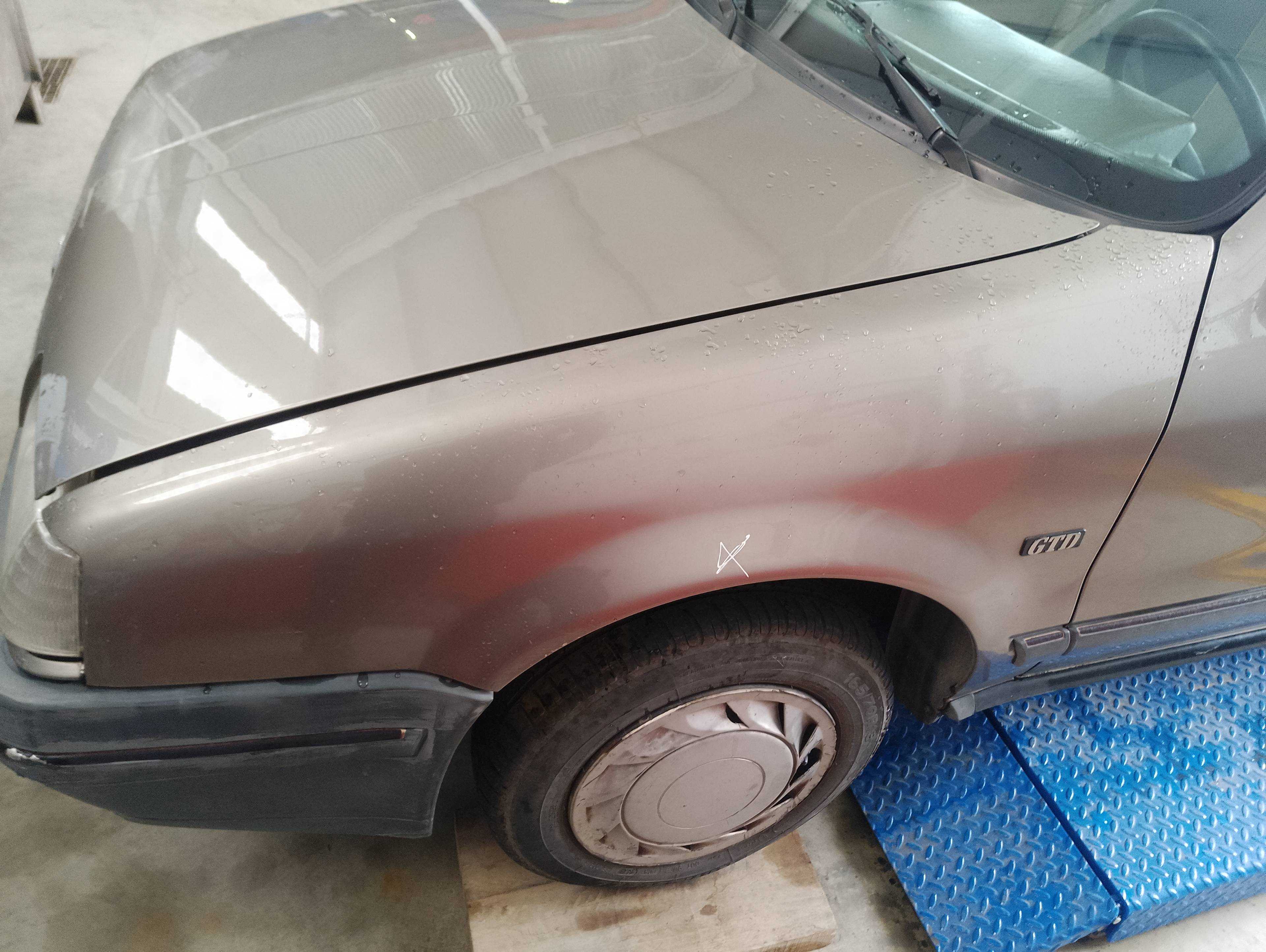 Recambio de aleta delantera izquierda para renault 19 hatchback (b/c53) gtd referencia OEM IAM   