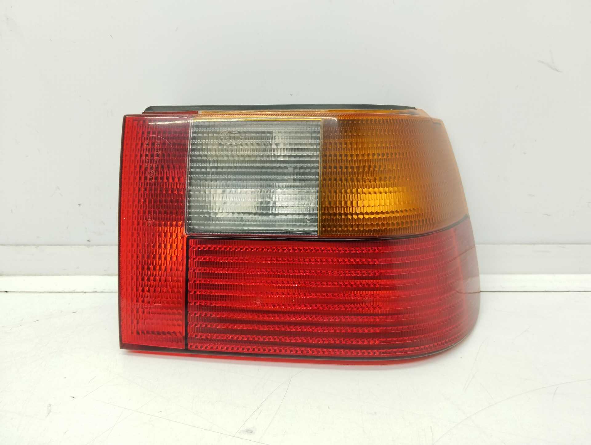 Recambio de piloto trasero derecho para seat ibiza (6k) 1.8 cat (abs. adz) referencia OEM IAM 6K6945096  