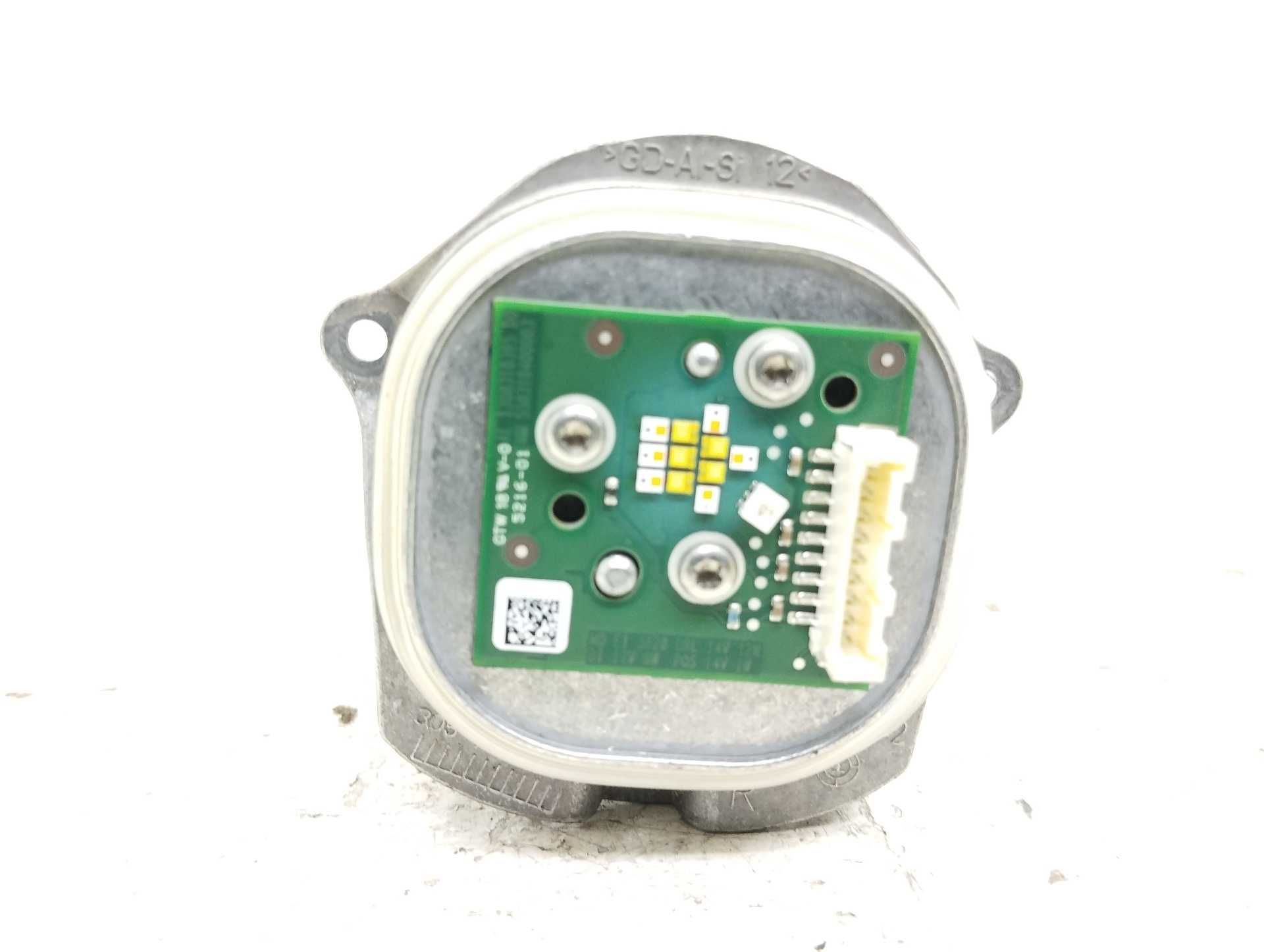 Recambio de centralita faros xenon para mercedes-benz clase gle (w166) gle 350 d 4matic referencia OEM IAM 1305715307  