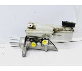 Recambio de bomba freno para renault fluence 1.5 dci diesel fap referencia OEM IAM 1111164438 0204258391 BOSCH