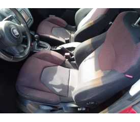 ASIENTO DELANTERO IZQUIERDO 