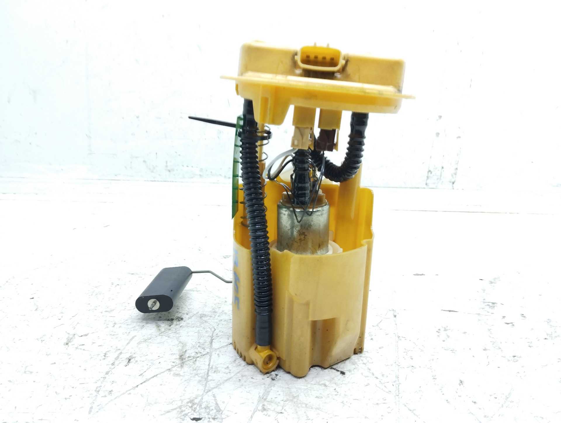 Recambio de aforador para renault clio iv 1.5 dci referencia OEM IAM 09742989901 172027215R 