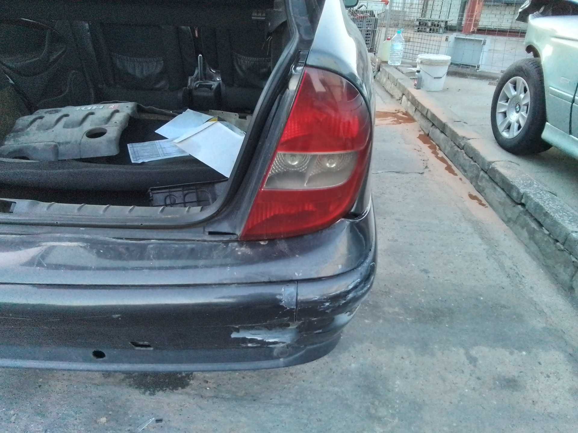 Recambio de piloto trasero derecho para citroën c5 berlina 2.0 hdi exclusive automático referencia OEM IAM   