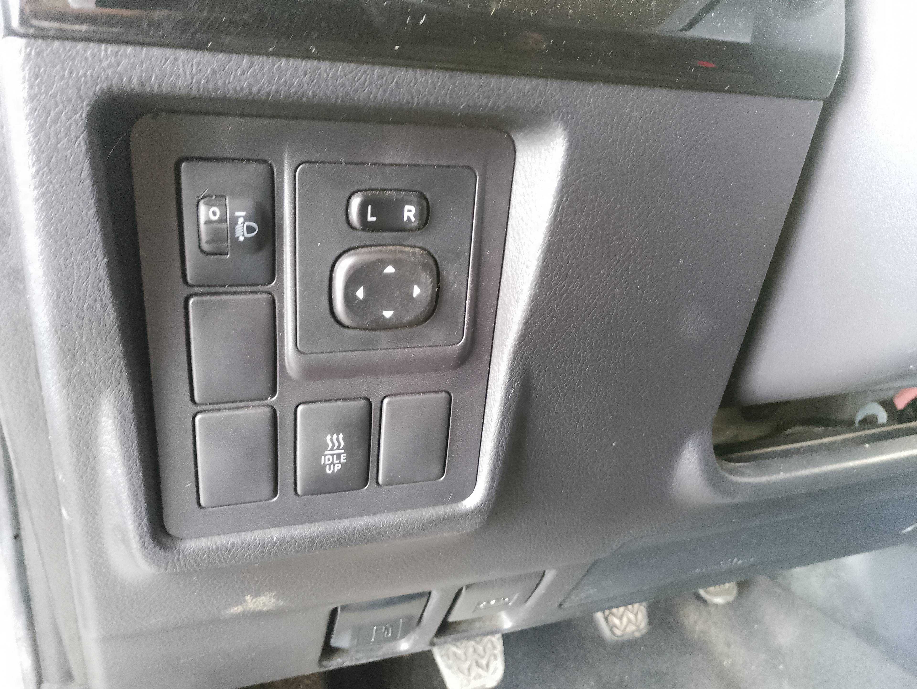 Recambio de mando retrovisor para toyota land cruiser (j15) basis referencia OEM IAM   