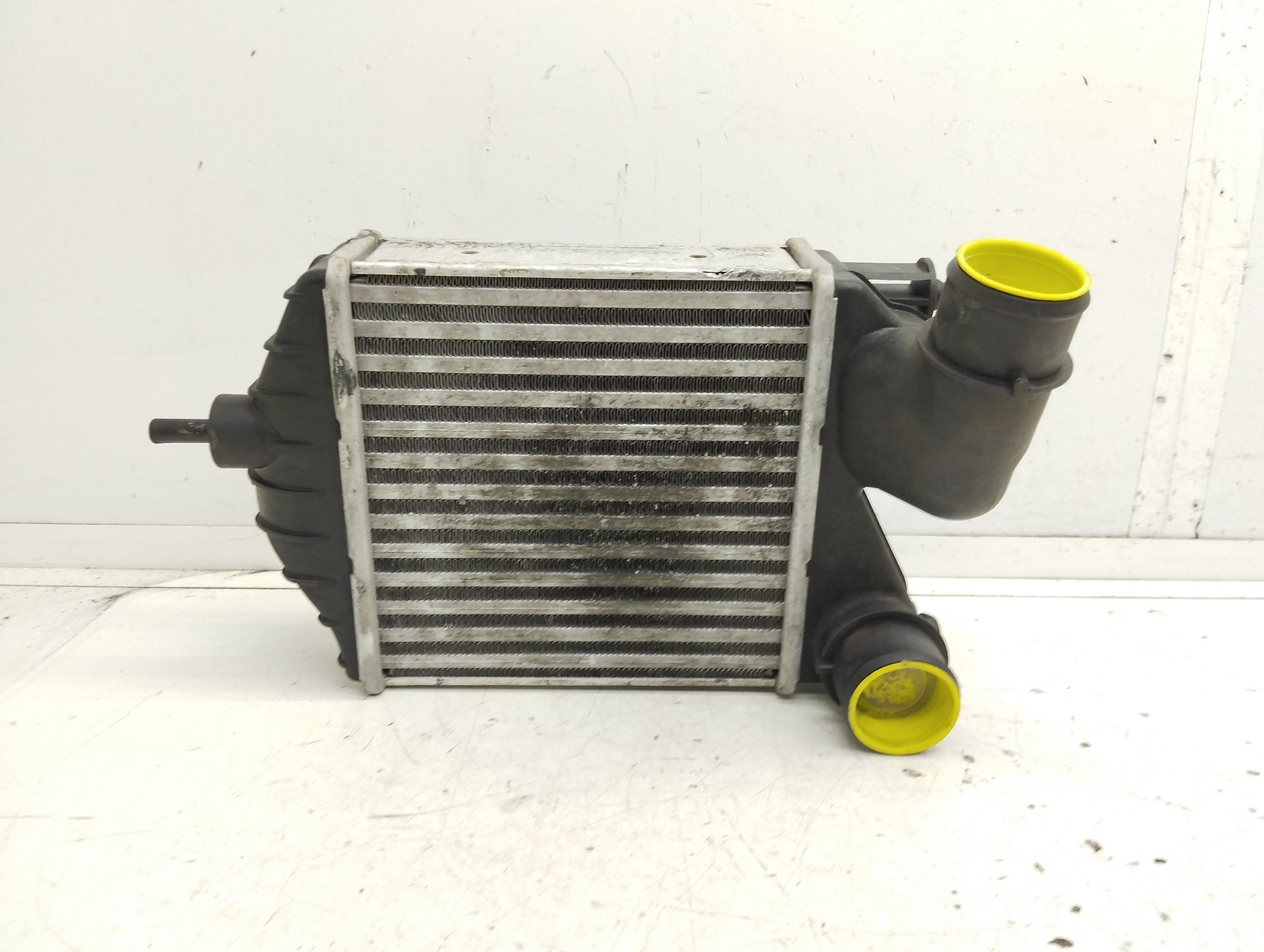 Recambio de intercooler para lancia musa (184) 1.9 jtd cat referencia OEM IAM 849250000  