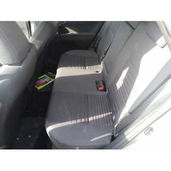 Recambio de asientos traseros para toyota auris active referencia OEM IAM   