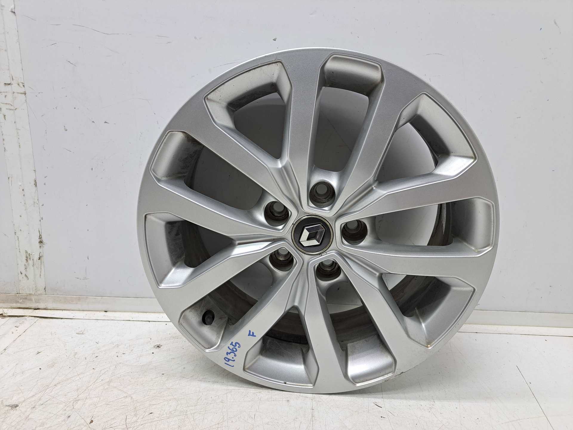 Recambio de llanta para renault kadjar bose edition referencia OEM IAM R17 403004615R 